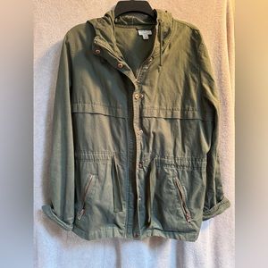 Women’s Army Green with gold trim jacket size XL